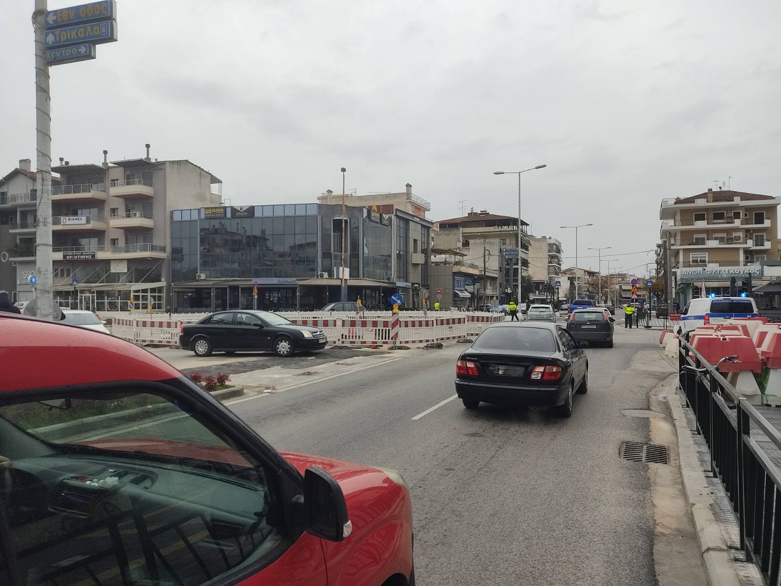 Ξεκινάει η κατασκευή κυκλικού κόμβου στη συμβολή των οδών Βόλου-Ηρ.Πολυτεχνείου-23ης Οκτωβρίου 