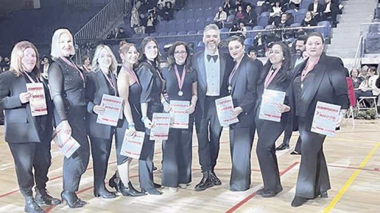 Λαρισαίοι διακρίθηκαν στο ζεϊμπέκικο