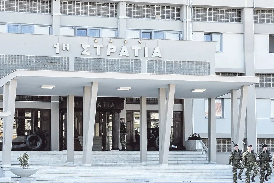 Από την 1η Στρατιά στην Επιθεώρηση Στρατού