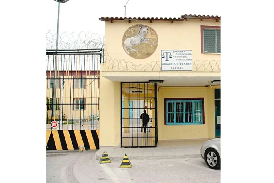 Κρατούμενος επιτέθηκε σε φύλακες