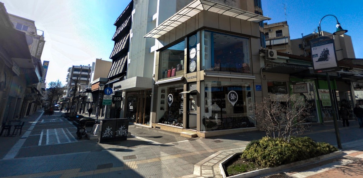 Δήμος Λαρισαίων: Οριοθετεί 19 σημεία στάθμευσης δικύκλων για delivery στο κέντρο