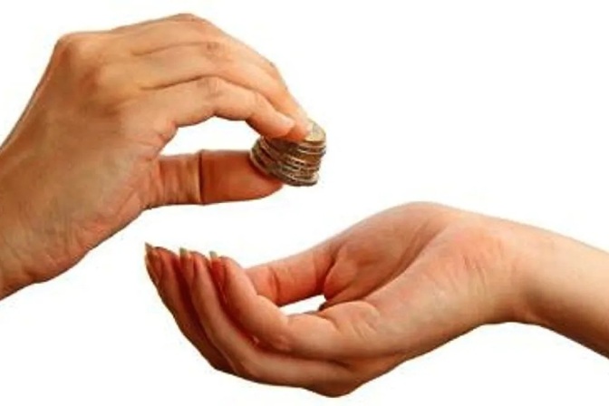 Έρανος – απάτη στο όνομα της Μητρόπολης