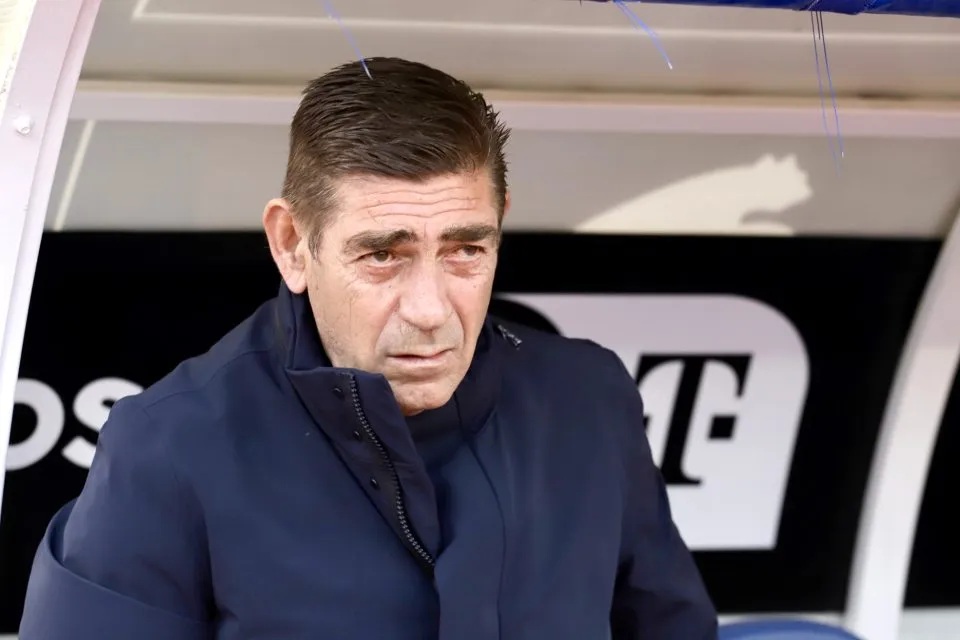 Σάββας Παντελίδης: Τι ενδεκάδα θα παρατάξει με τον Ολυμπιακό στον Πειραιά