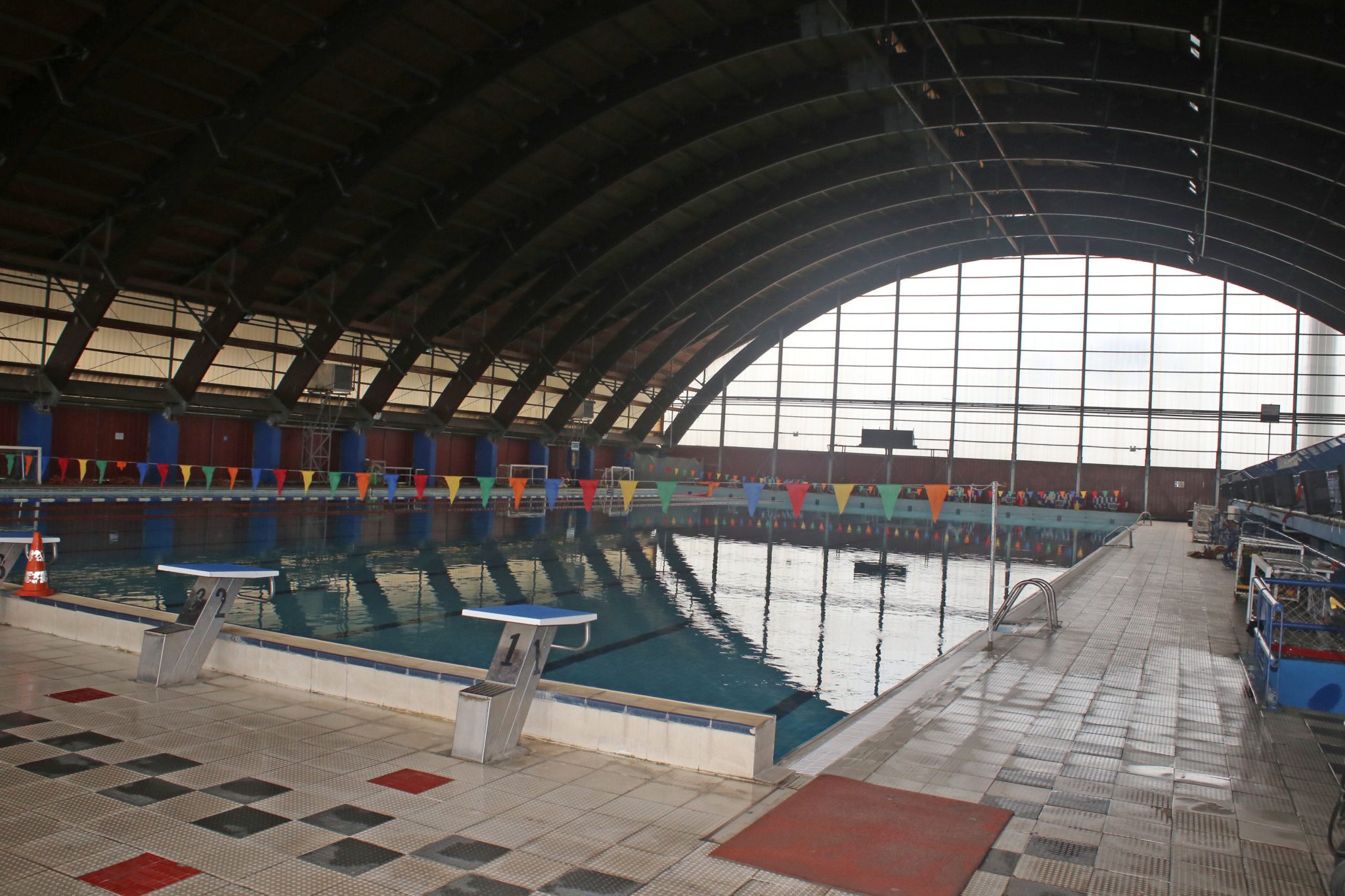 Κλείνει το… κλειστό κολυμβητήριο του ΕΑΚ